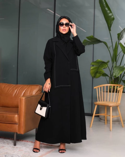 Black Crepe Abaya with Buttons Front IB217